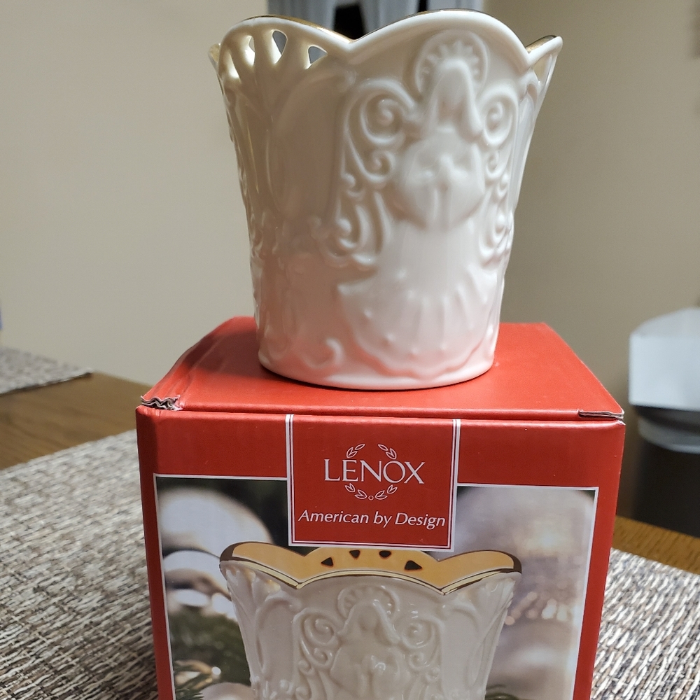 Lenox votive